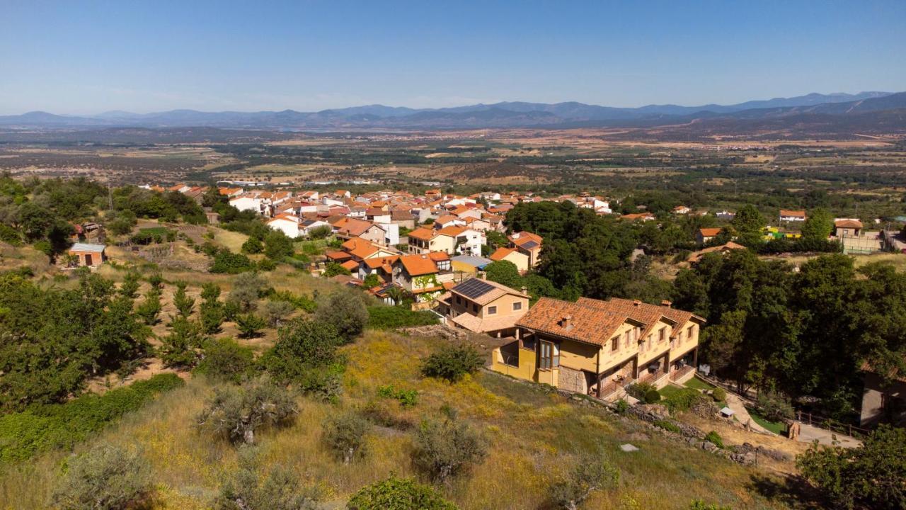 Aroma De Primavera En Casas Rurales Acebuche Casas del Monte Eksteriør bilde