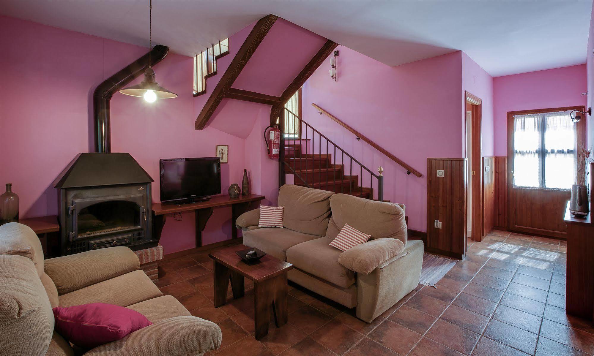 Aroma De Primavera En Casas Rurales Acebuche Casas del Monte Eksteriør bilde